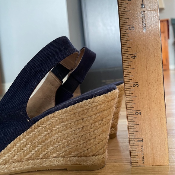 Viscata Navy Slingback Wedges - Picture 10 of 12